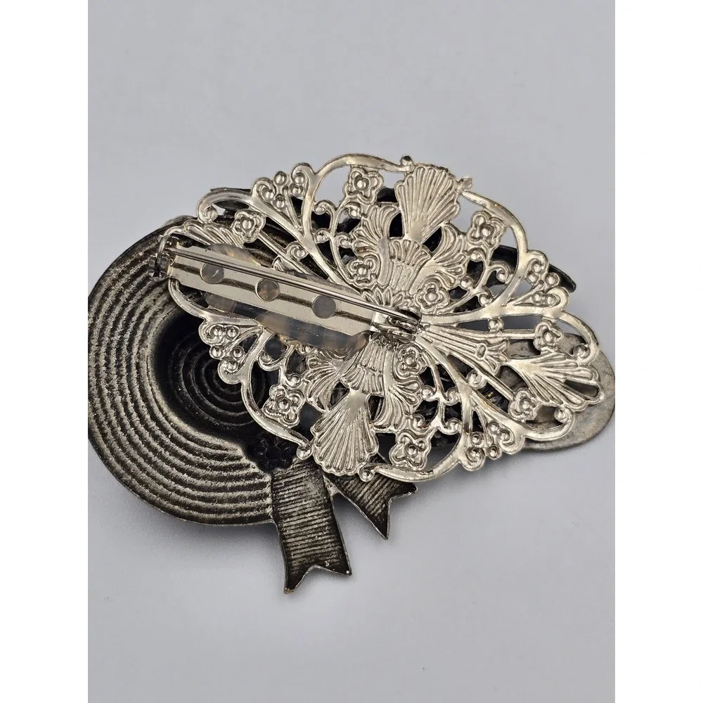 Vintage Style Silver Tone Cherub Fan‎ Hat Bow Collage Brooch Pin Fashion Jewelry